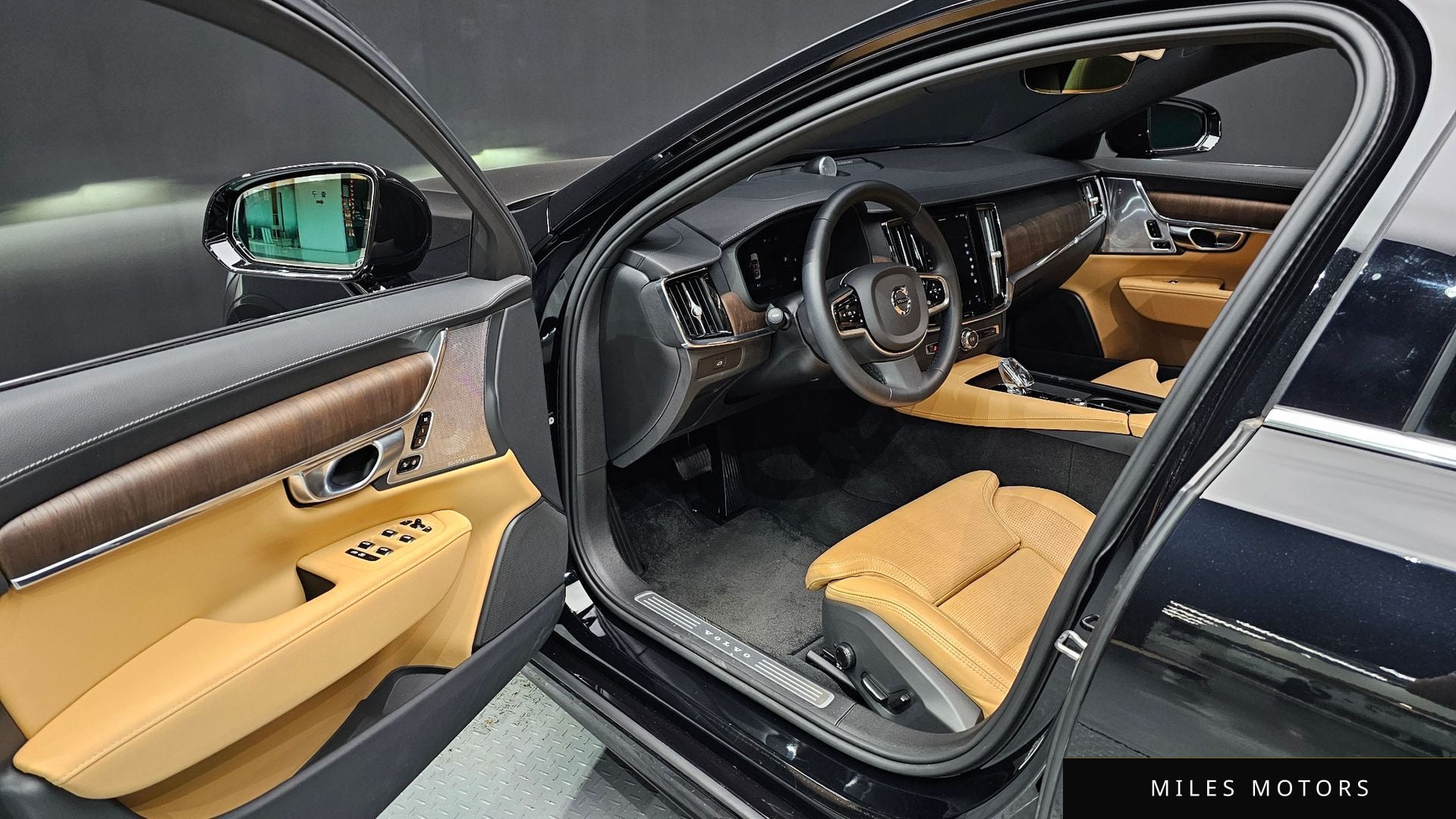Volvo S90 2023 — миниатюра 11