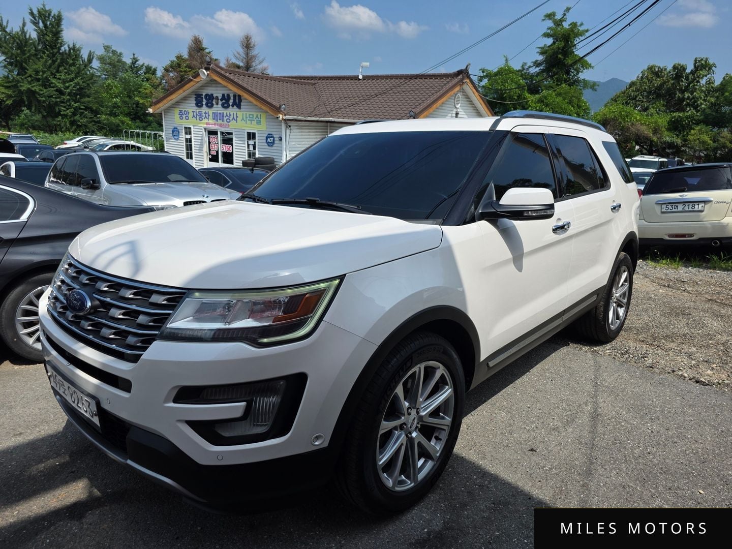 Ford Explorer 2017 — миниатюра 3