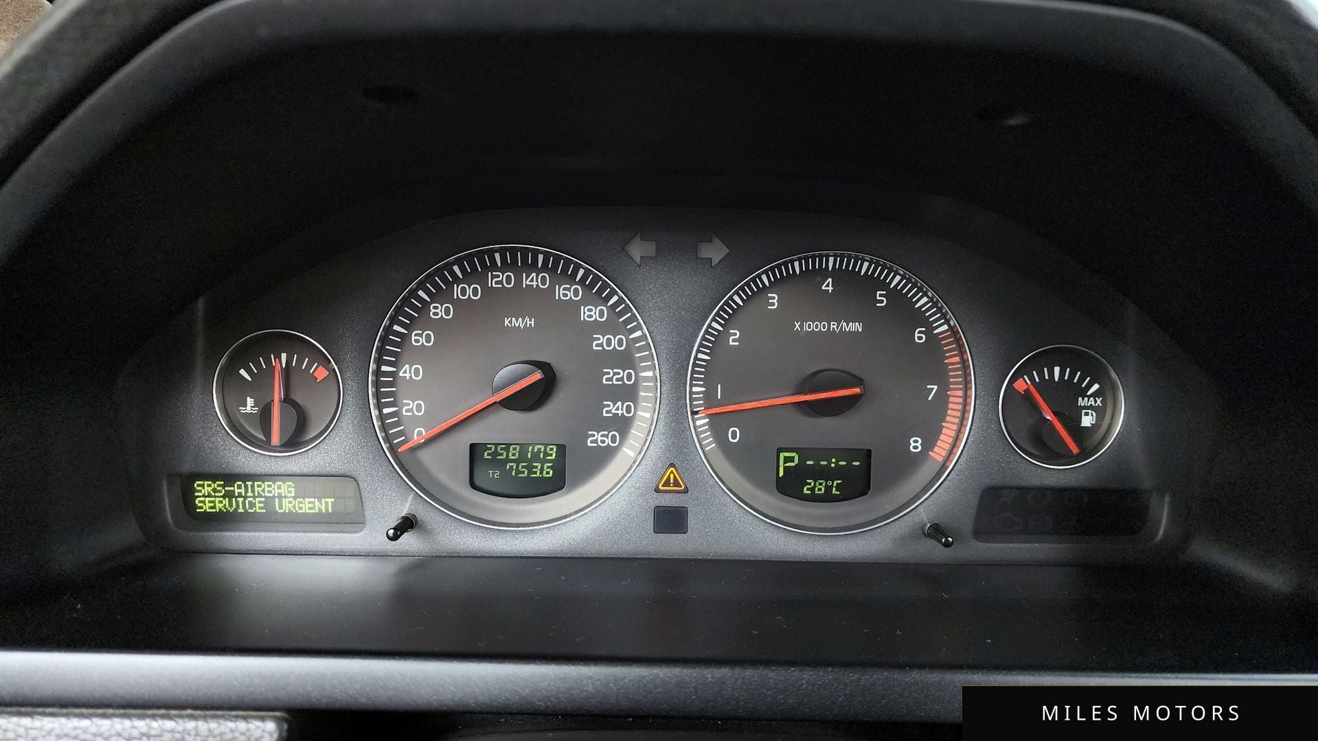 Volvo XC90 2004 — миниатюра 8