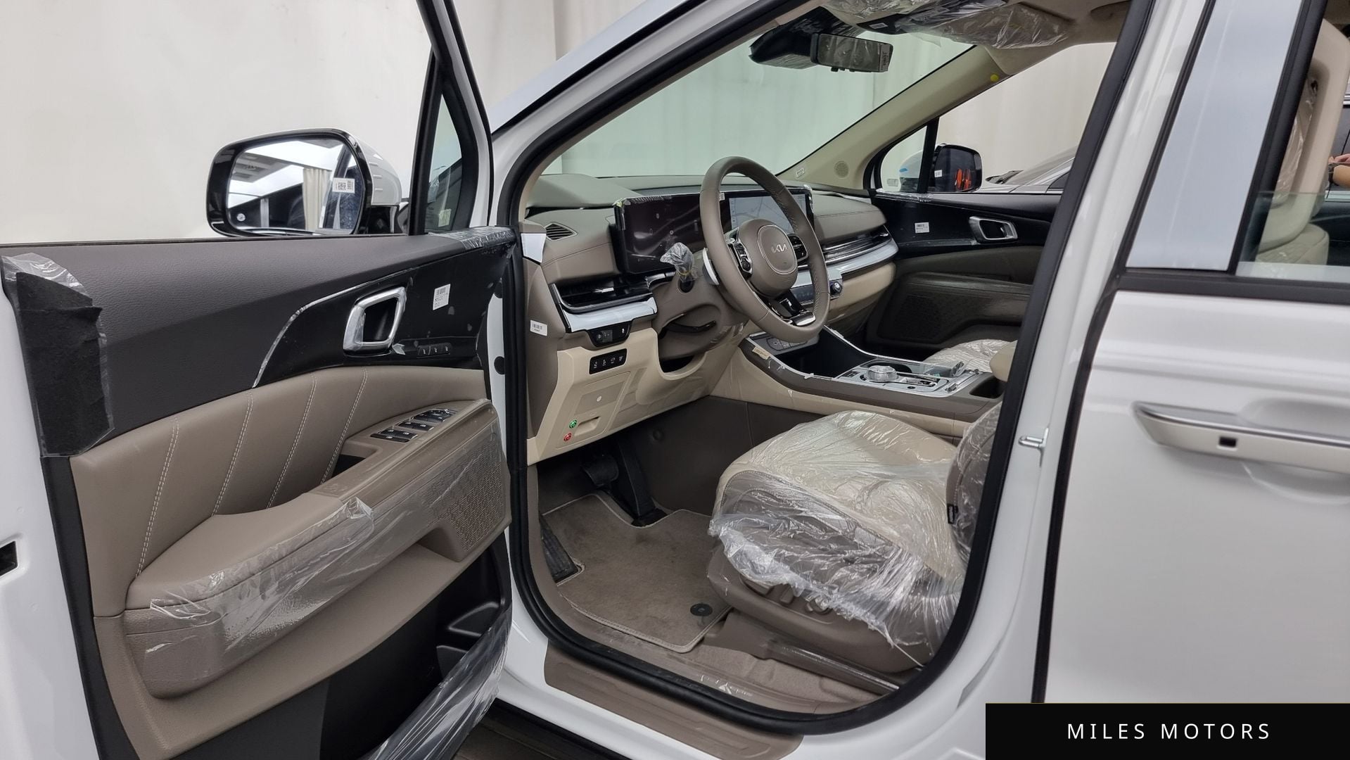 Kia Canival 2024 — миниатюра 10