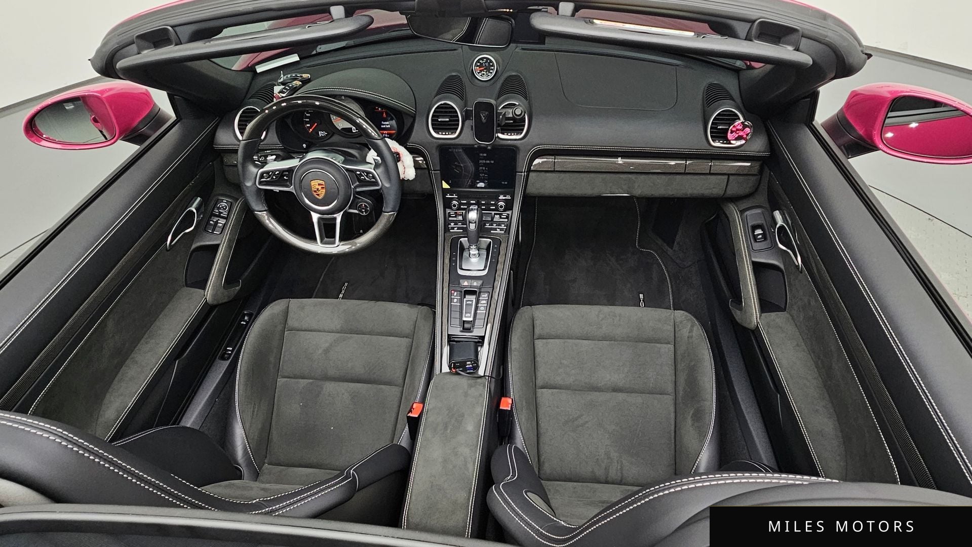 Porsche 718 박스터 2024 — миниатюра 7