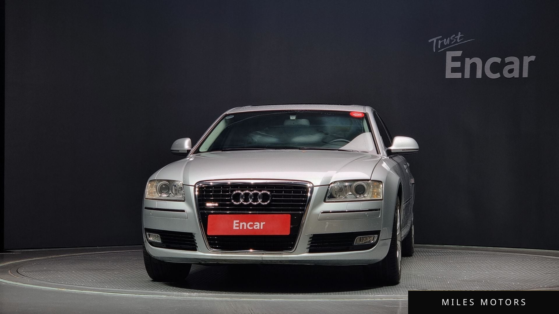 Audi A8 2009 — миниатюра 3