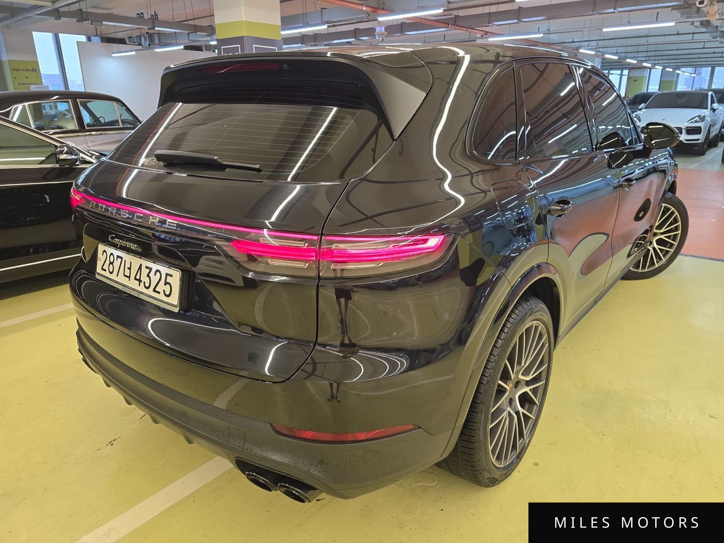 Porsche Cayenne 2020 — миниатюра 2
