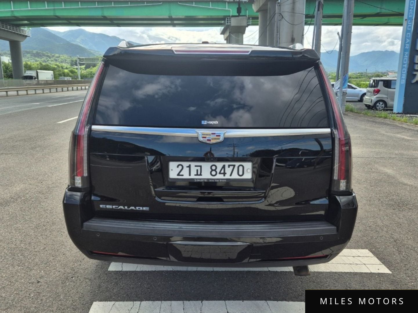 Cadillac Escalade 2017 — миниатюра 4