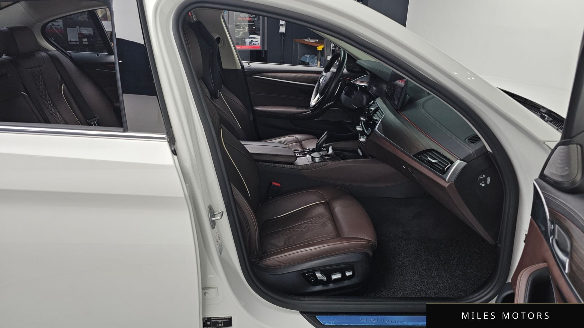 BMW 5시리즈 (G30) 2021 — миниатюра 11