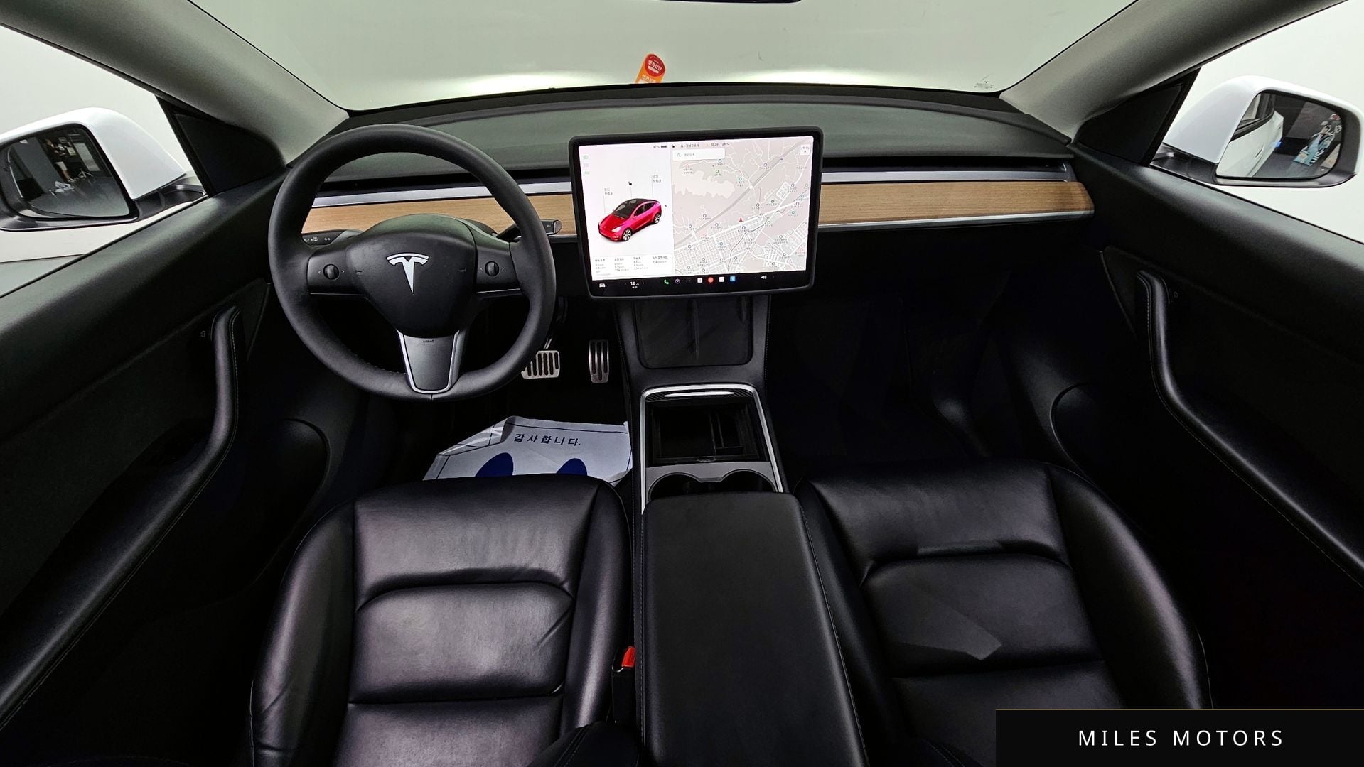 Tesla Model Y 2021 — миниатюра 7