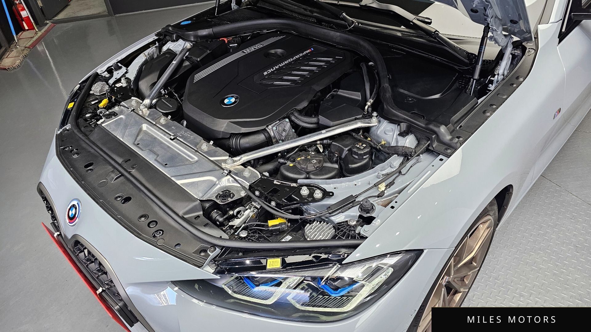 BMW 4 Series (G22) 2024 — миниатюра 6