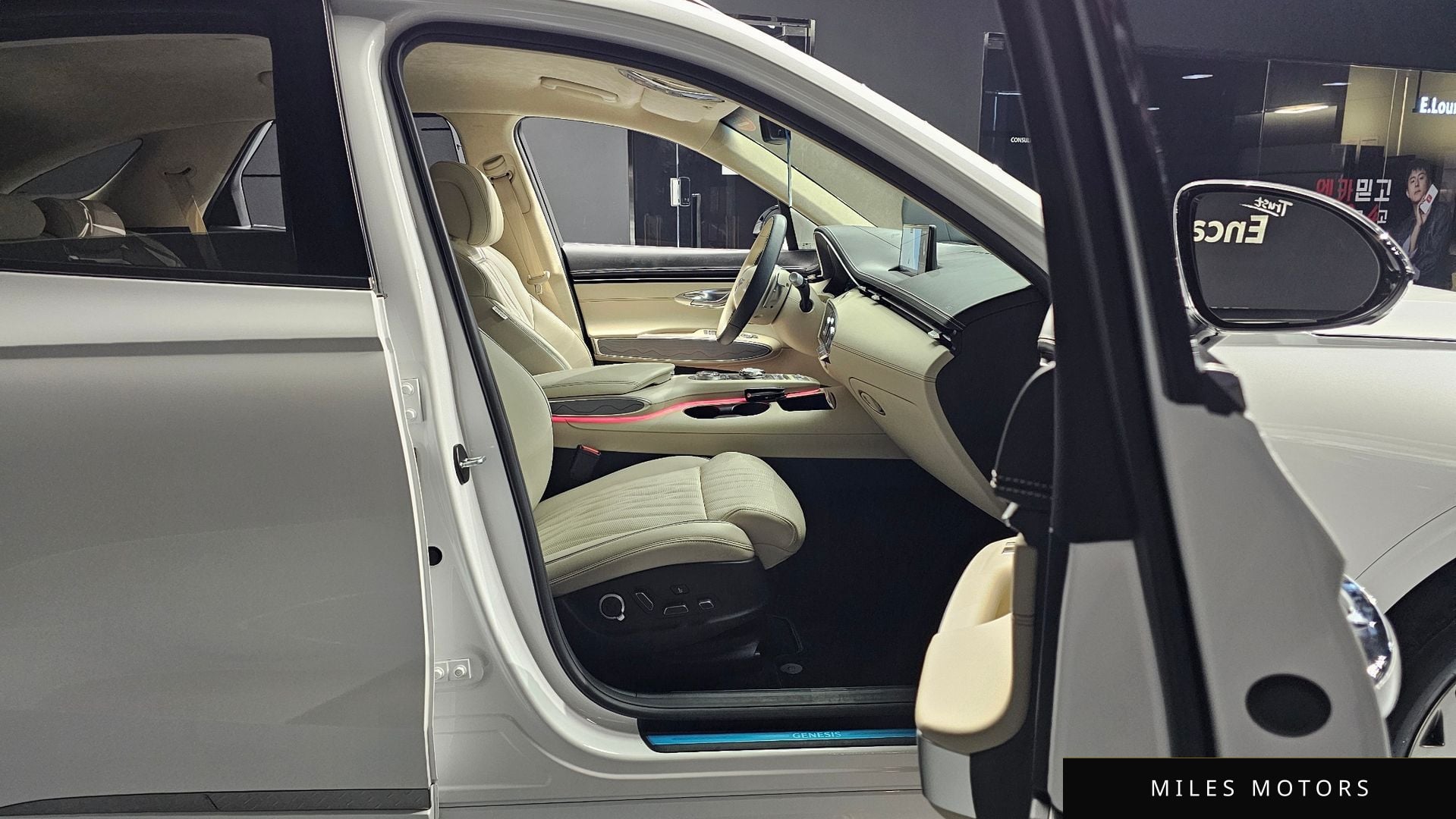 Genesis GV70 2023 — миниатюра 10
