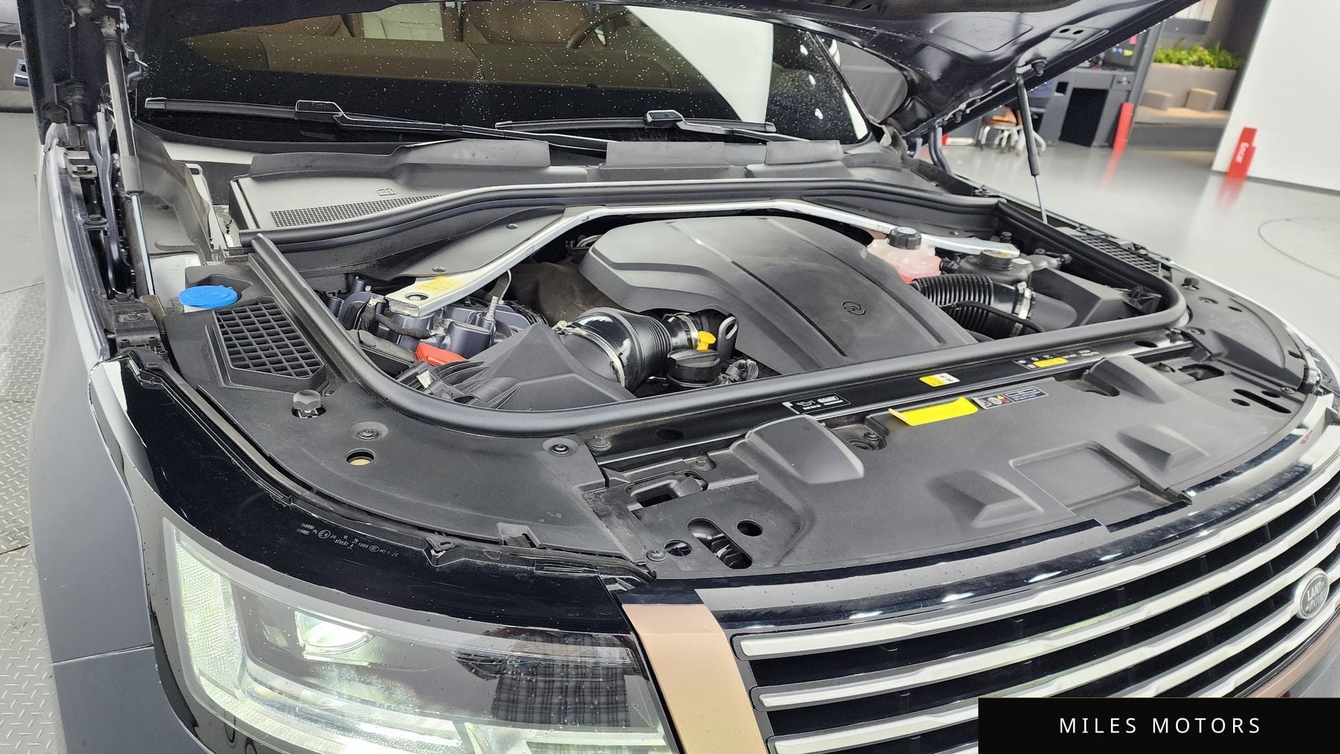 Land Rover Range Rover 2024 — миниатюра 6