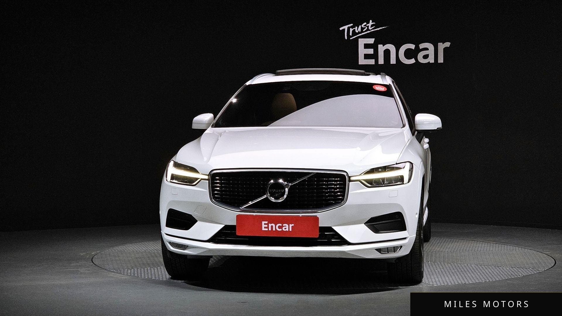Volvo XC60 2020 — миниатюра 3