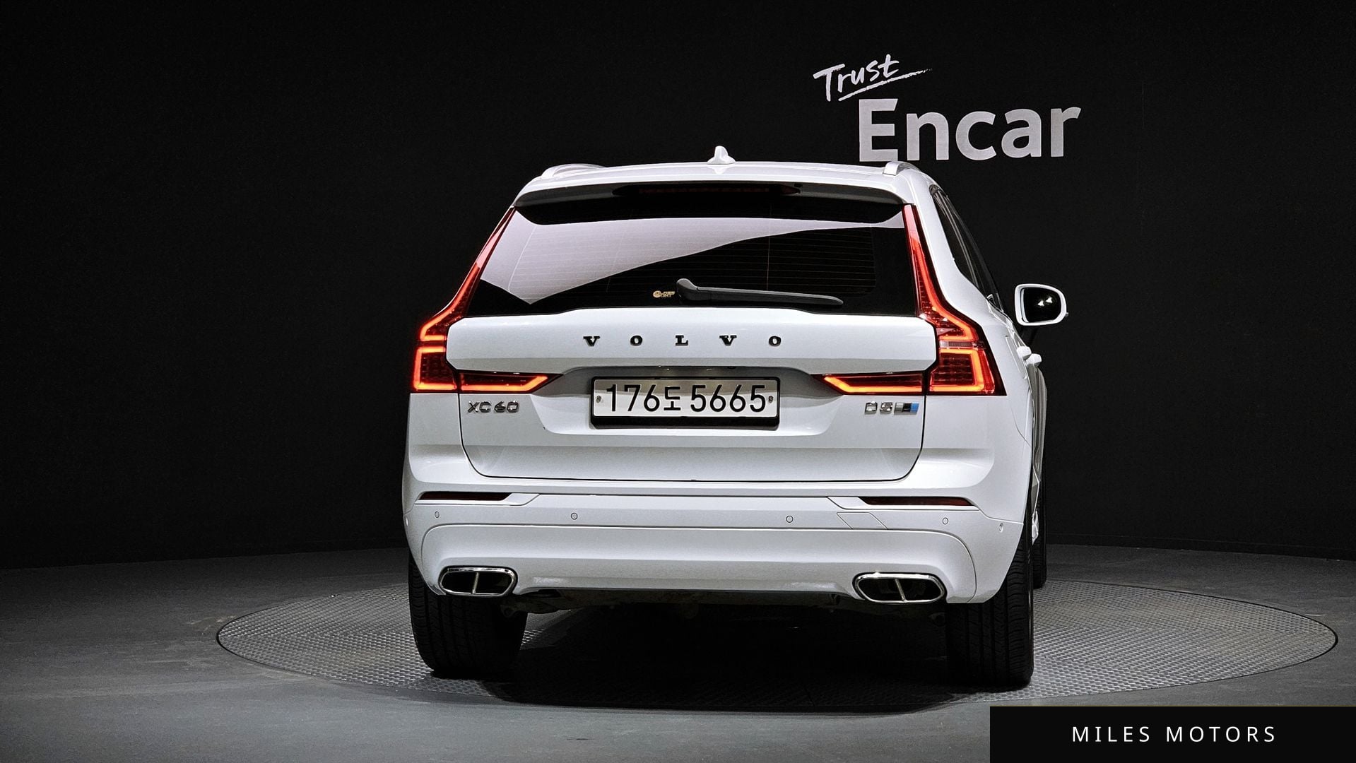 Volvo XC60 2020 — миниатюра 4