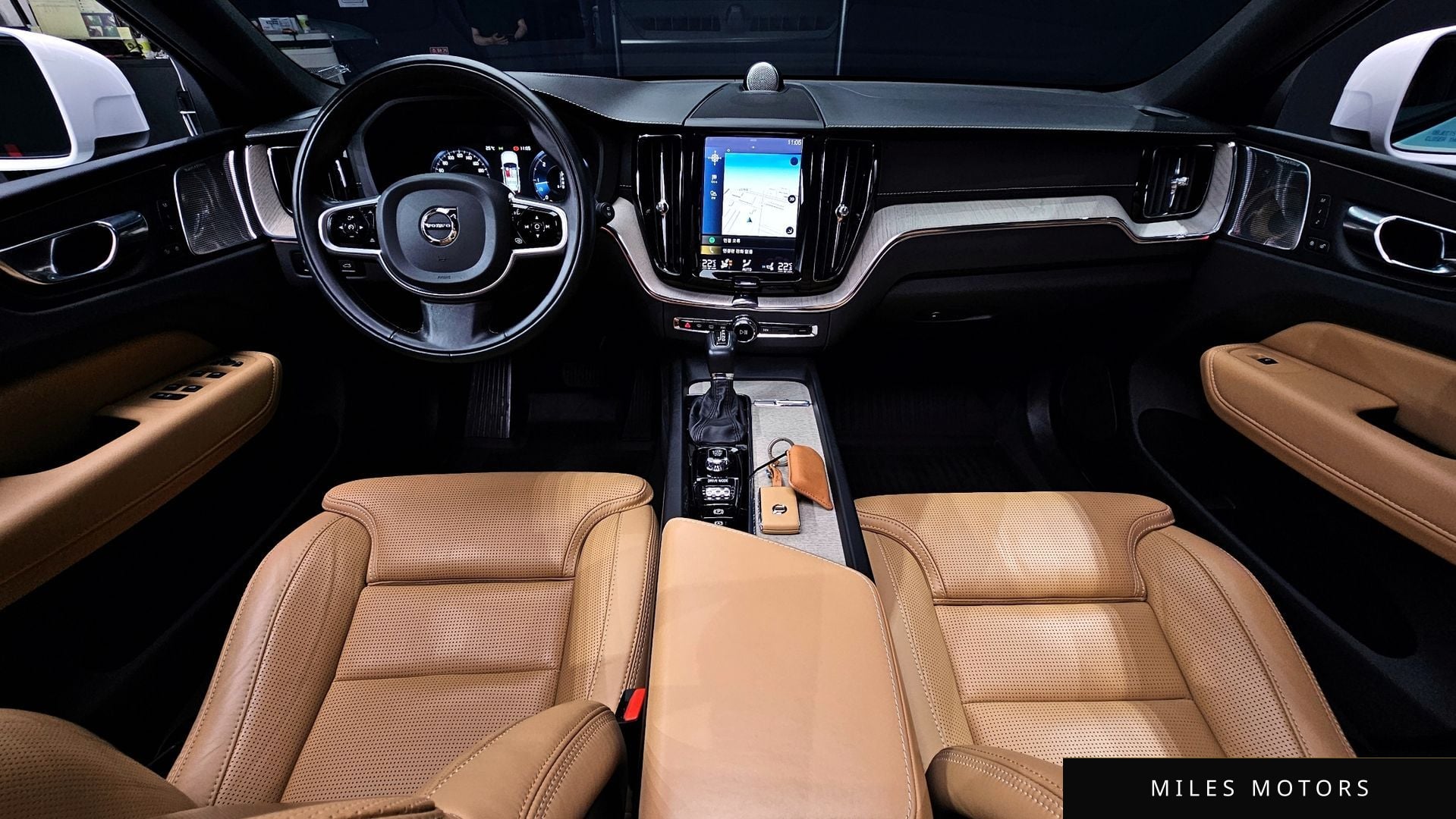 Volvo XC60 2020 — миниатюра 7
