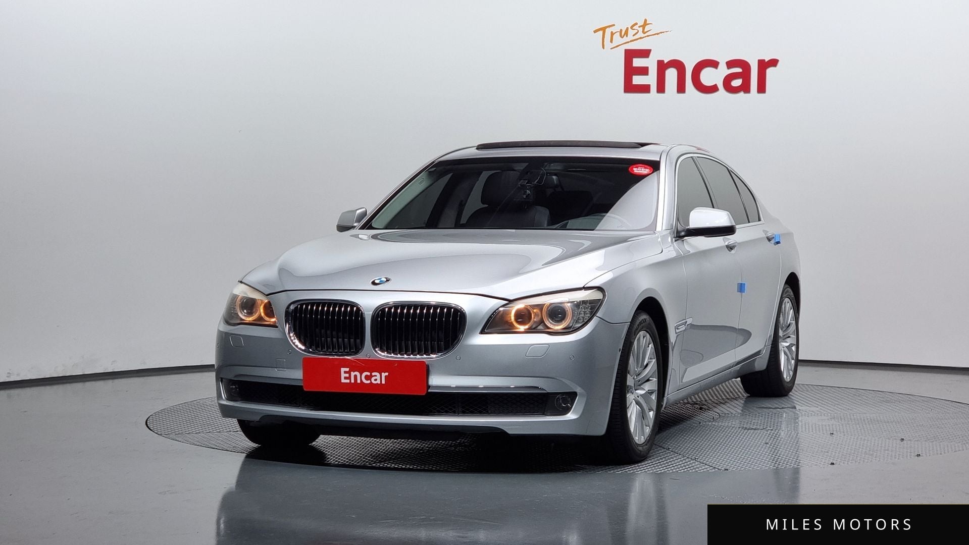 BMW 7 Series (F01) 2011 — миниатюра 3