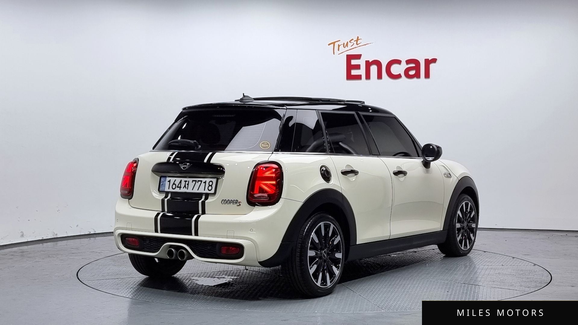 MINI 쿠퍼 S 2020 — миниатюра 2