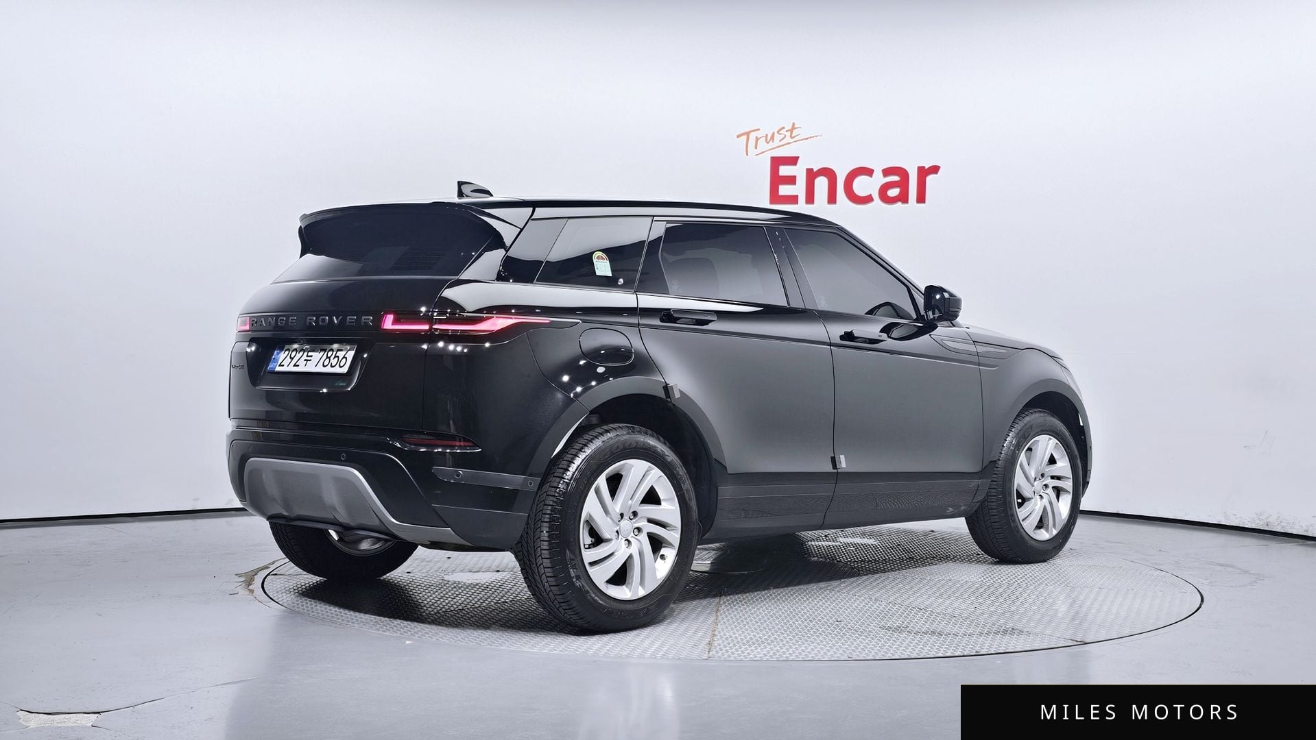 Land Rover Range Rover Evoque 2024 — миниатюра 2