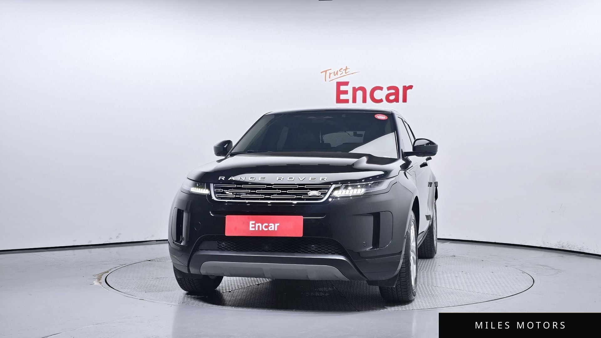 Land Rover Range Rover Evoque 2024 — миниатюра 3