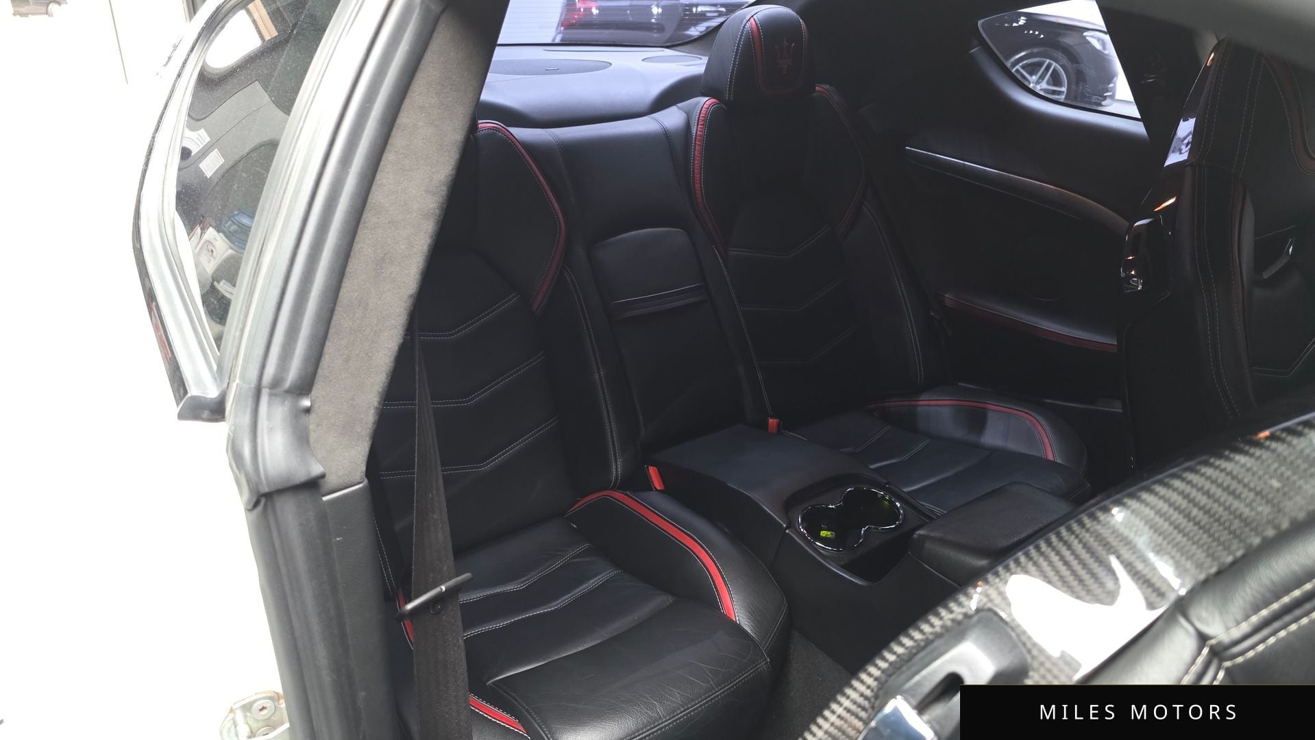Maserati GranTurismo 2016 — миниатюра 12