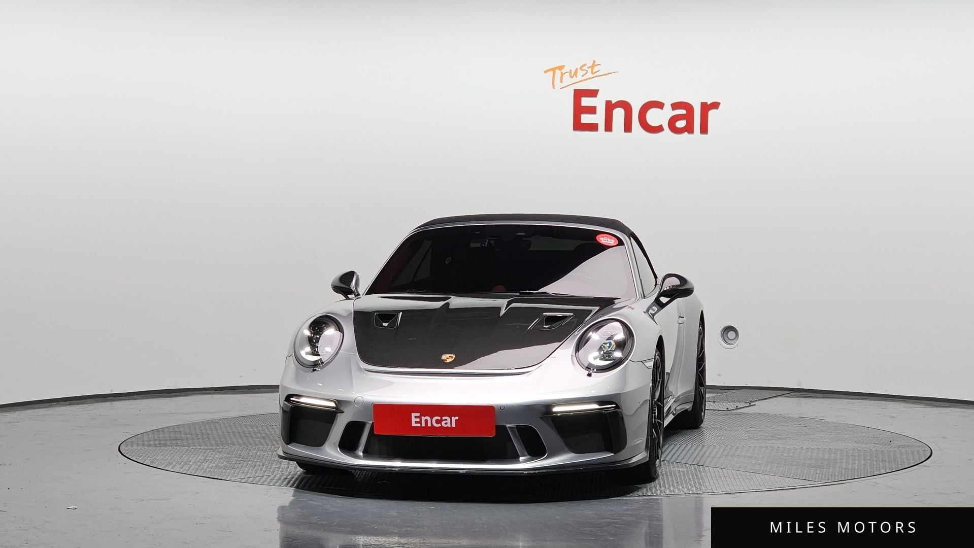 Porsche 911 2018 — миниатюра 3