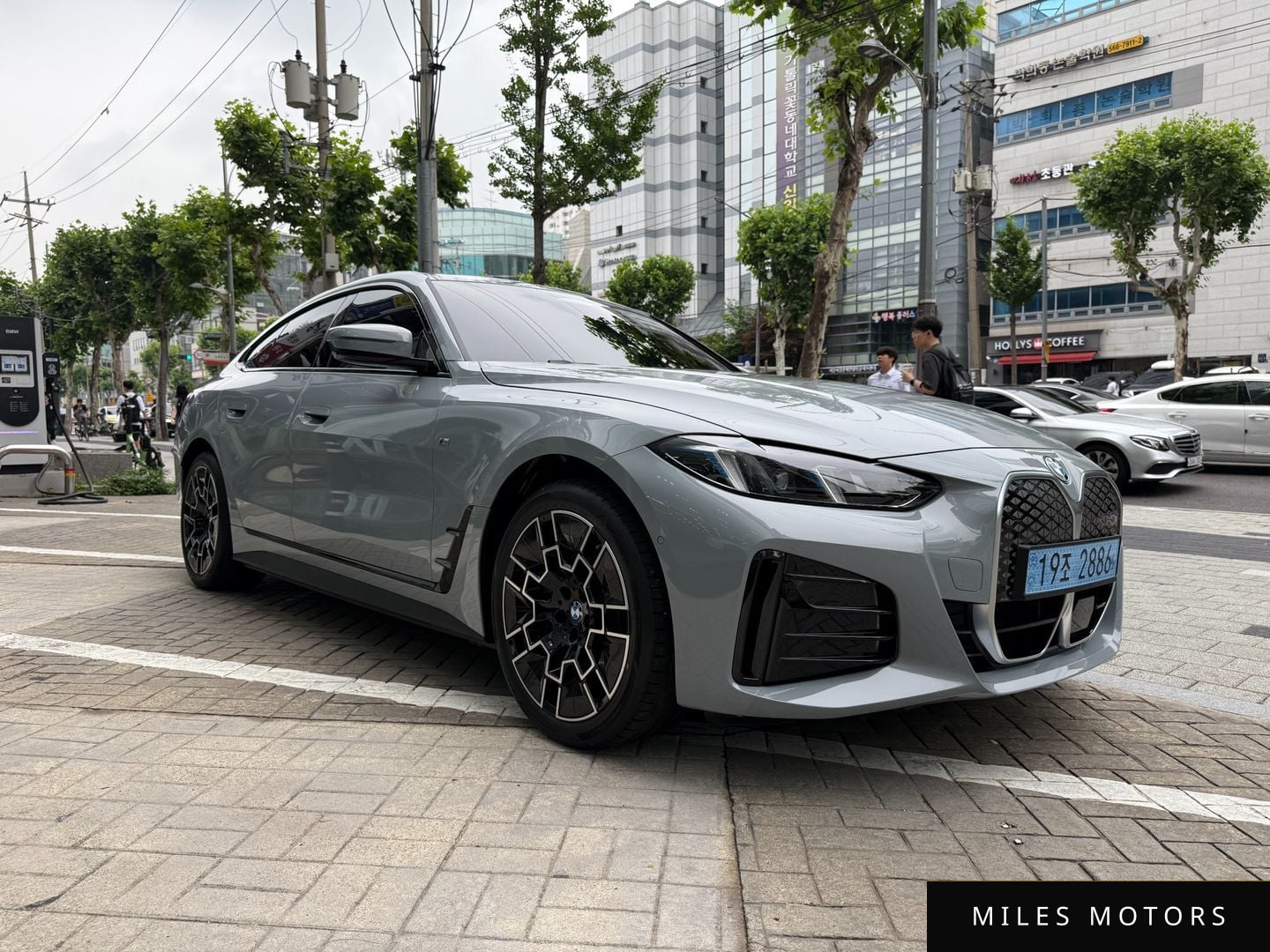 BMW i4 2025 — миниатюра 2