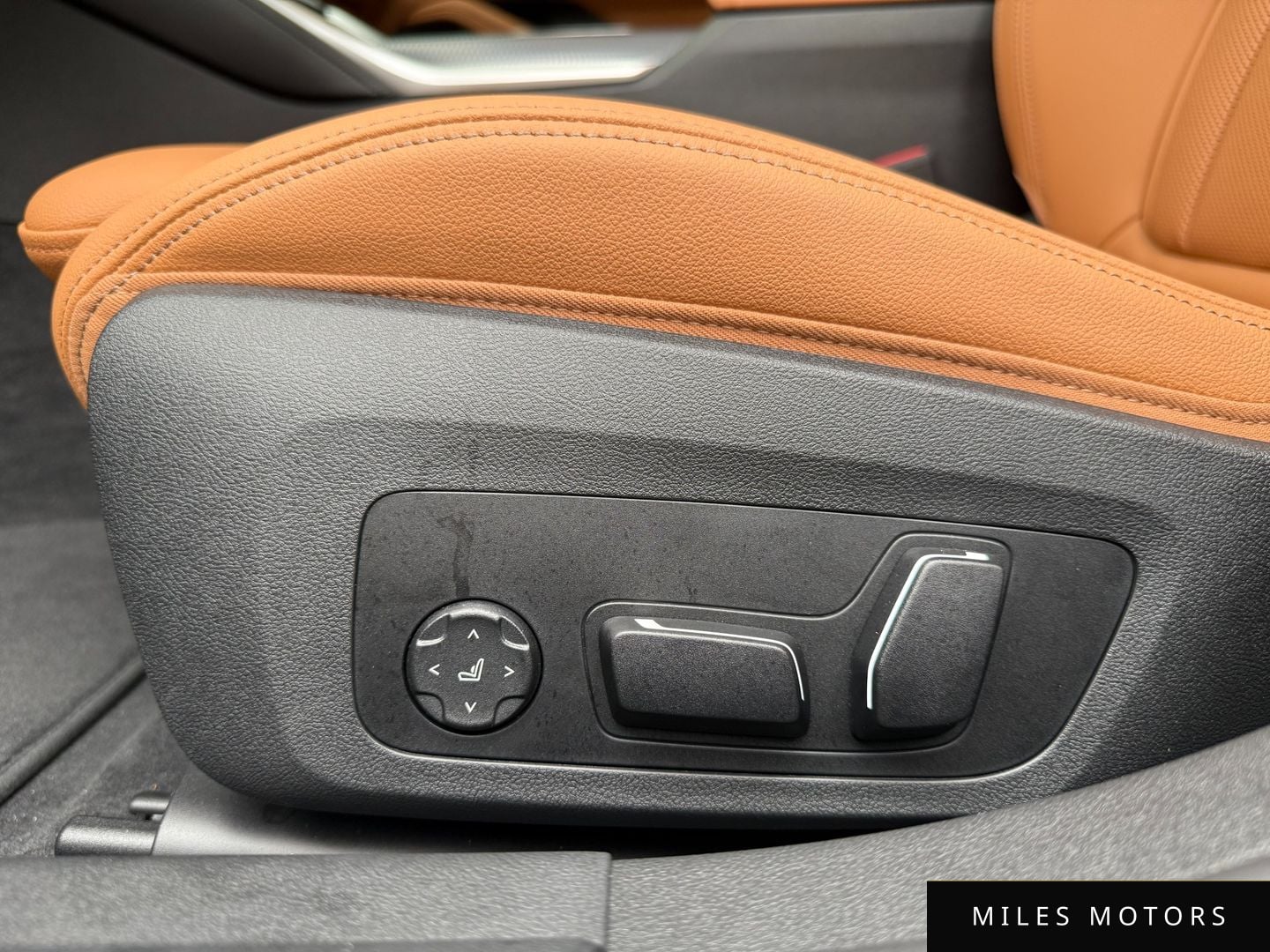 BMW i4 2025 — миниатюра 12