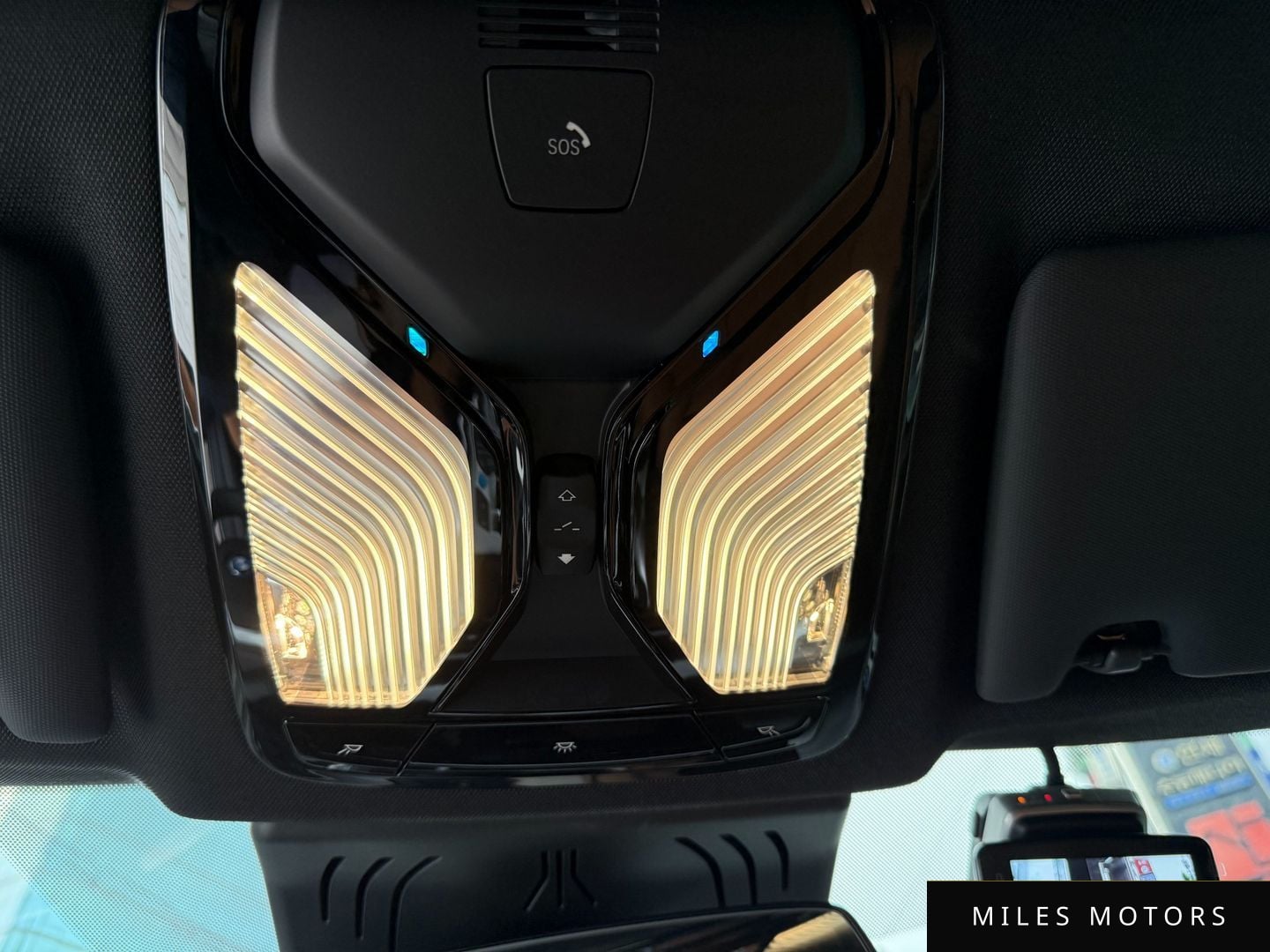 BMW i4 2025 — миниатюра 17