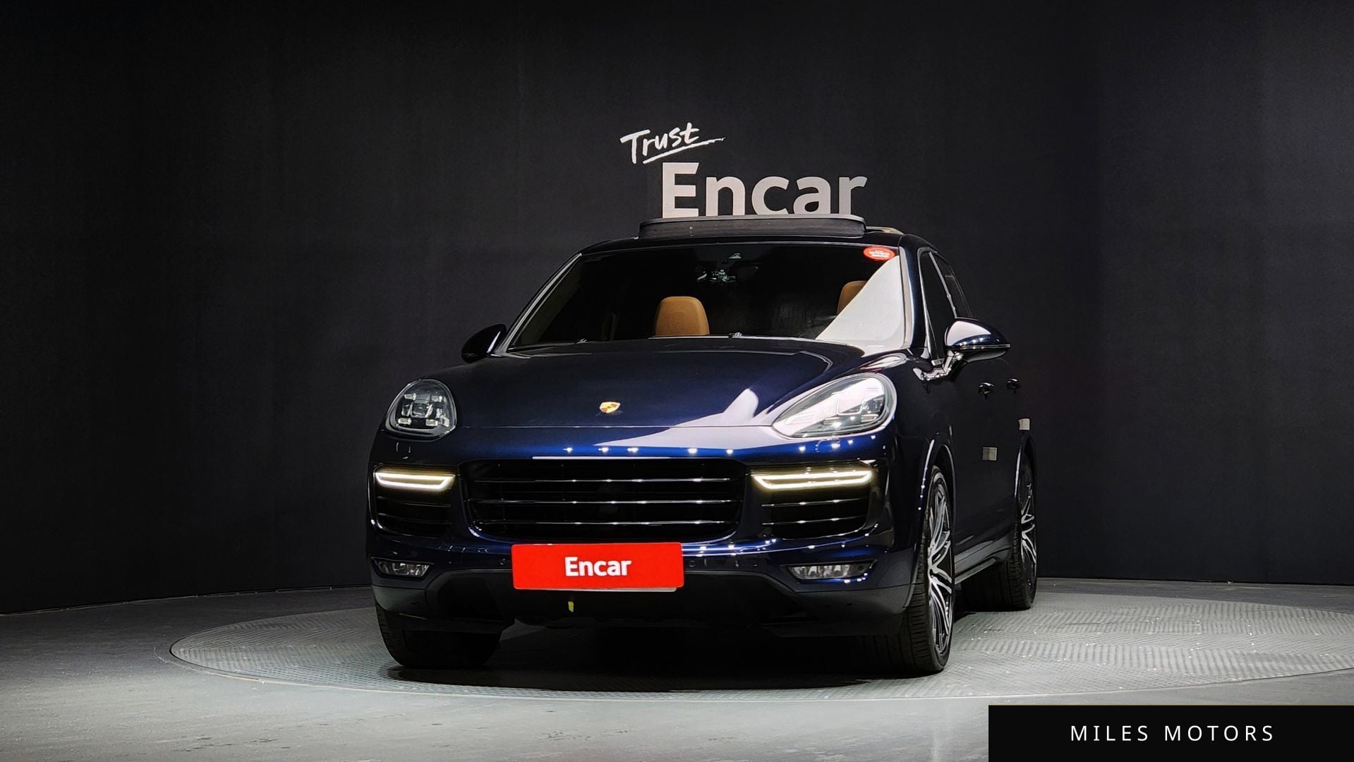 Porsche Cayenne 2016 — миниатюра 3