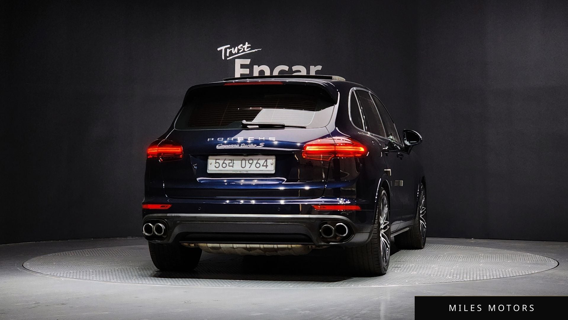 Porsche Cayenne 2016 — миниатюра 4