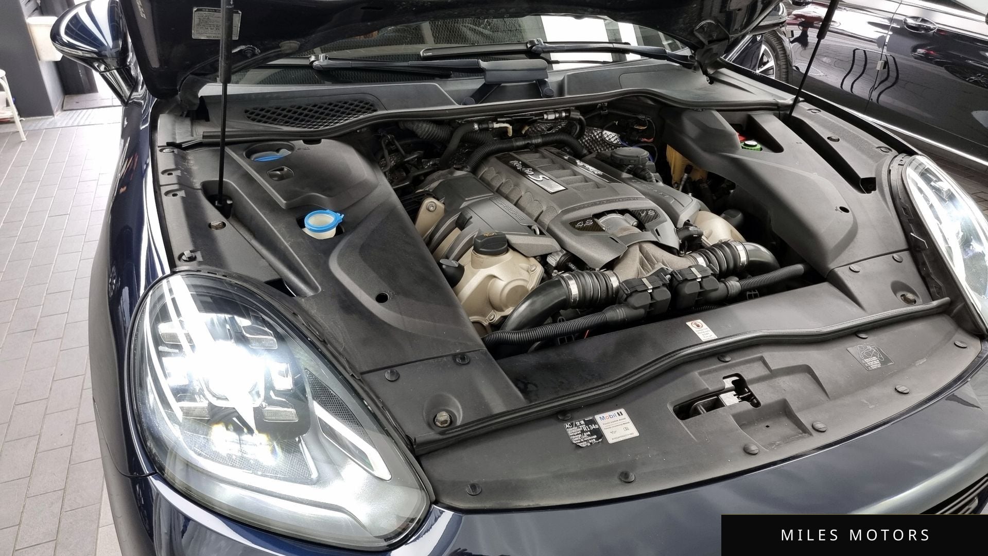 Porsche Cayenne 2016 — миниатюра 6