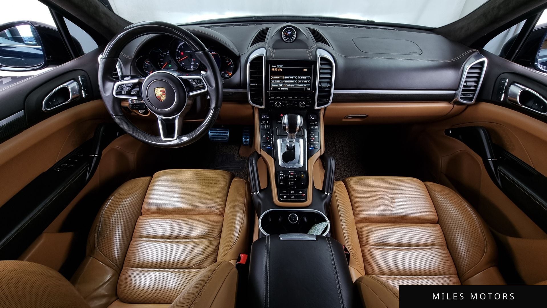 Porsche Cayenne 2016 — миниатюра 7