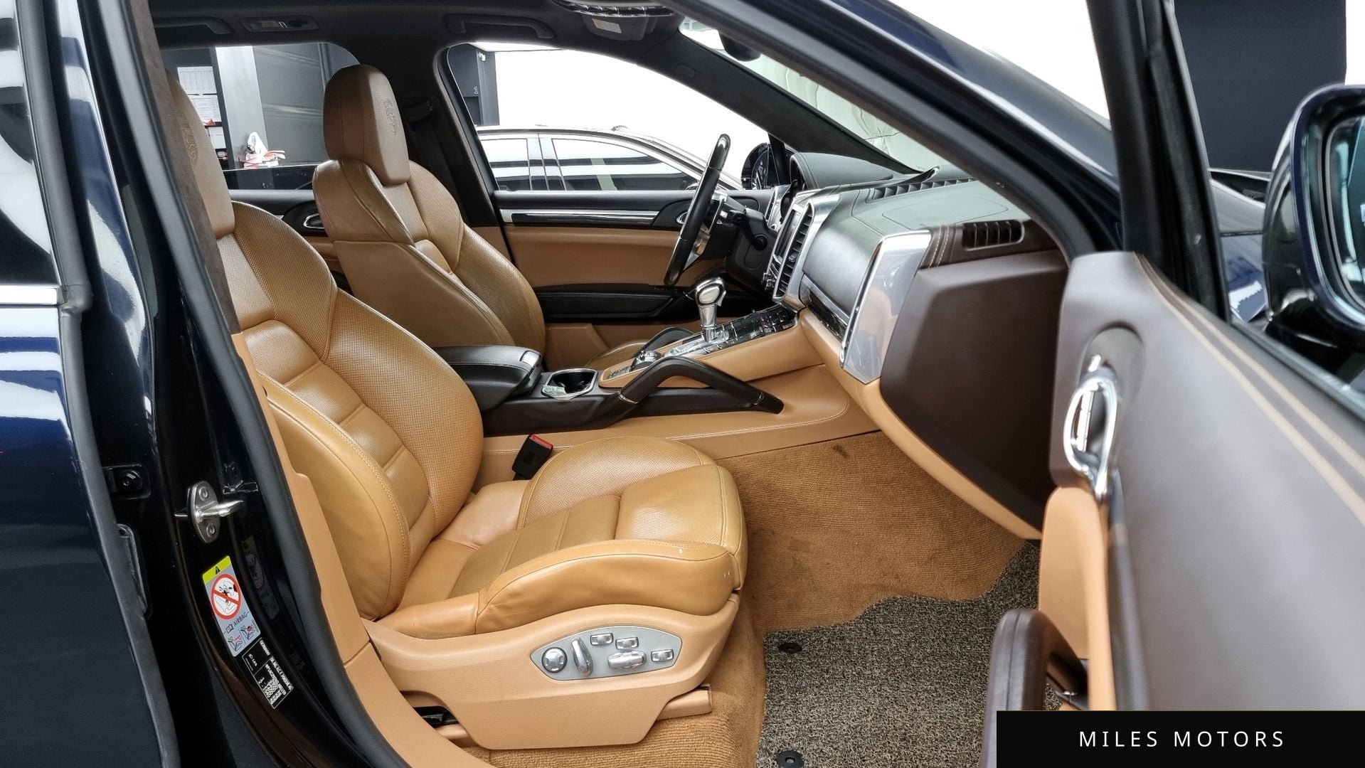 Porsche Cayenne 2016 — миниатюра 11