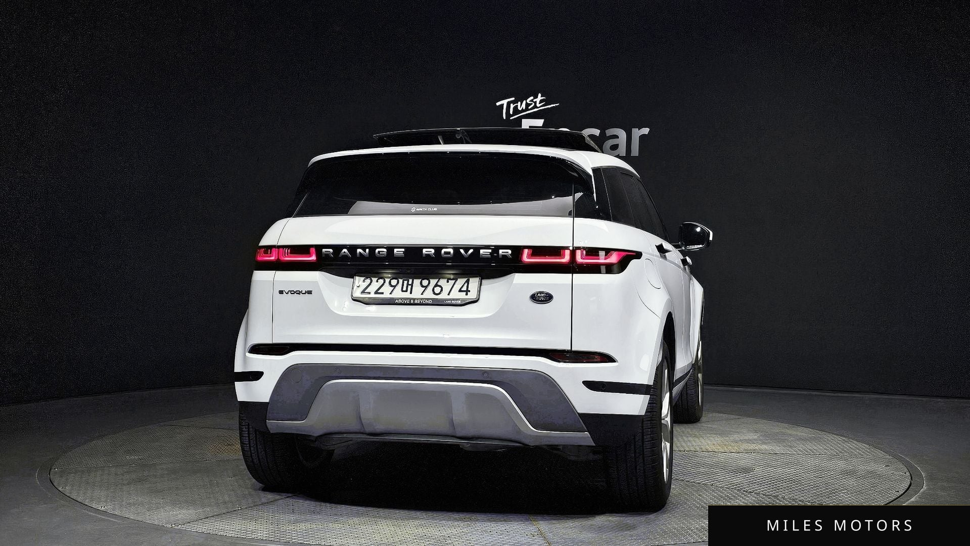 Land Rover Range Rover Evoque 2022 — миниатюра 4