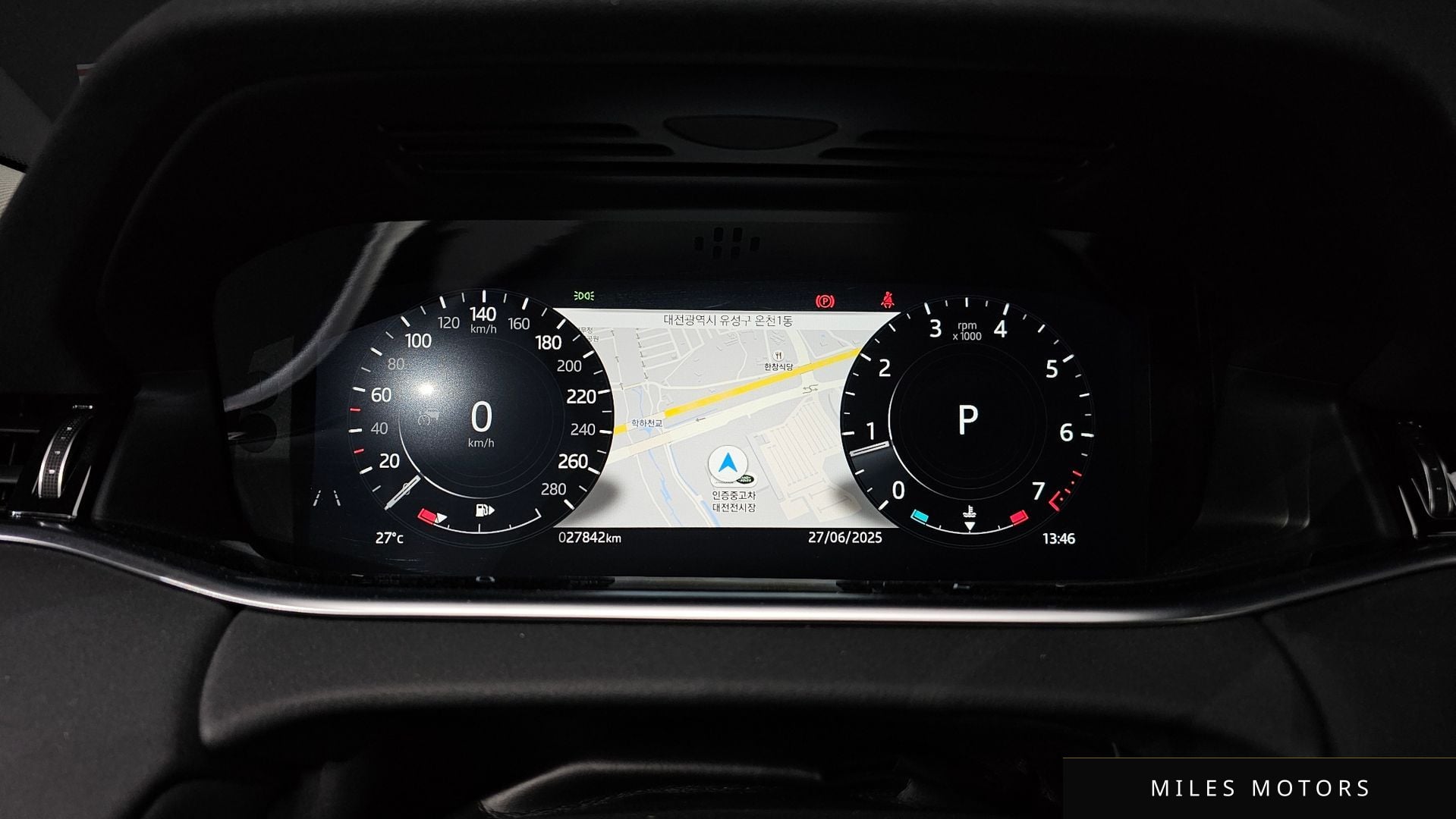 Land Rover Range Rover Evoque 2022 — миниатюра 8