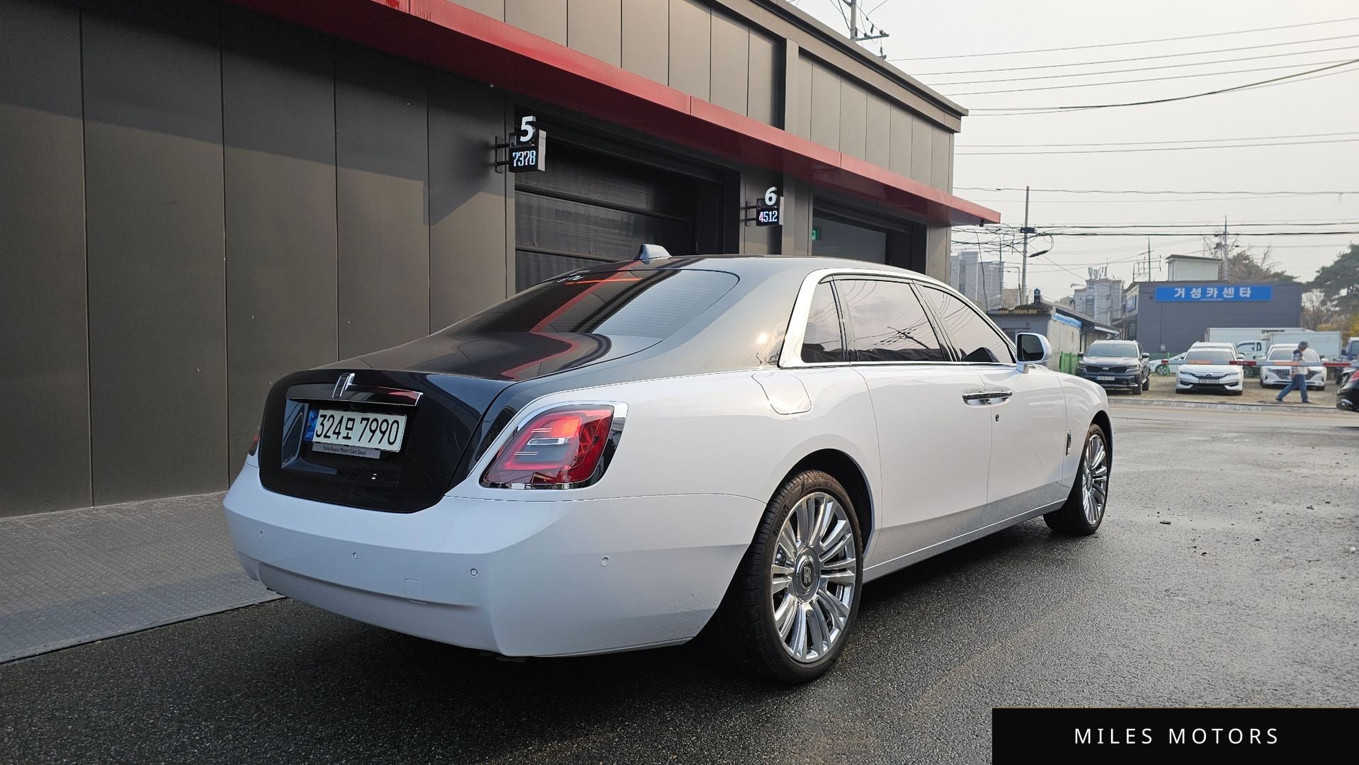Rolls-Royce 고스트 2021 — миниатюра 2