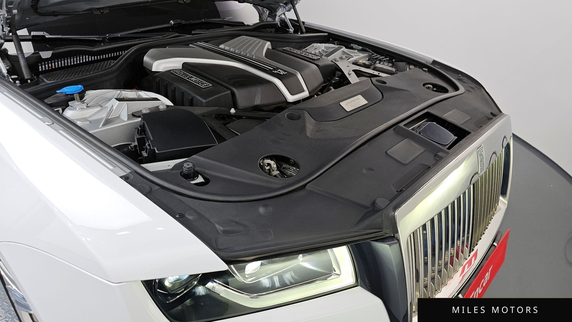 Rolls-Royce 고스트 2021 — миниатюра 6