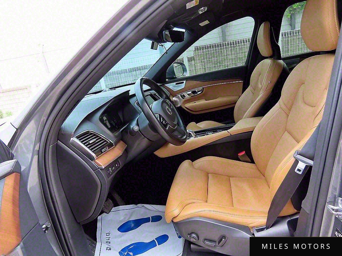 Volvo XC90 2018 — миниатюра 5