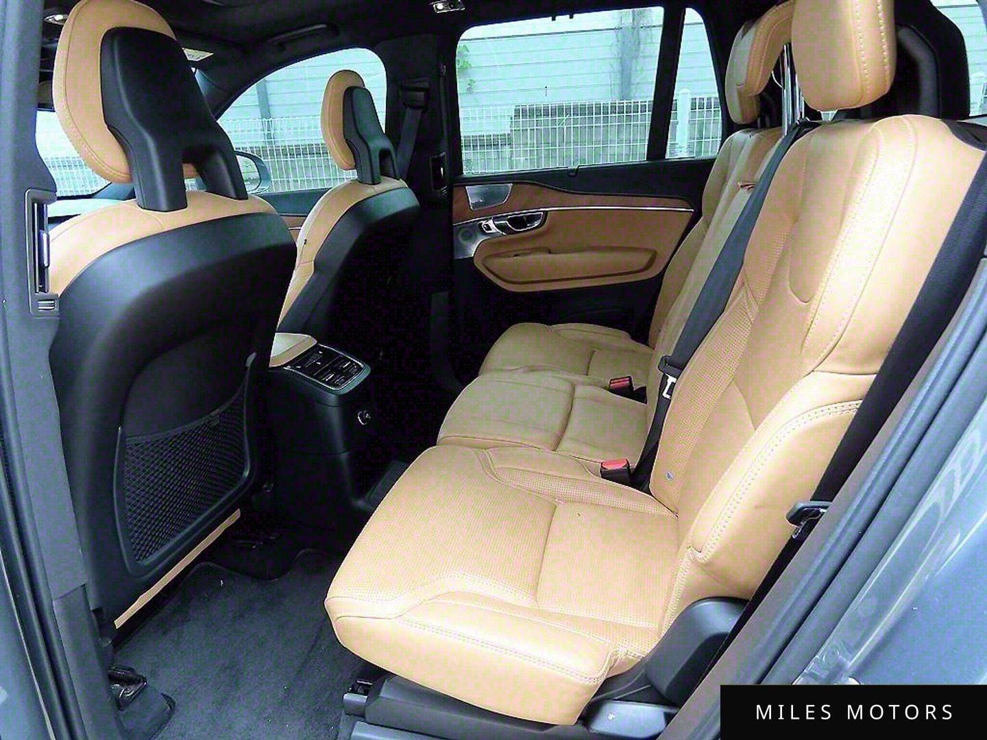 Volvo XC90 2018 — миниатюра 6