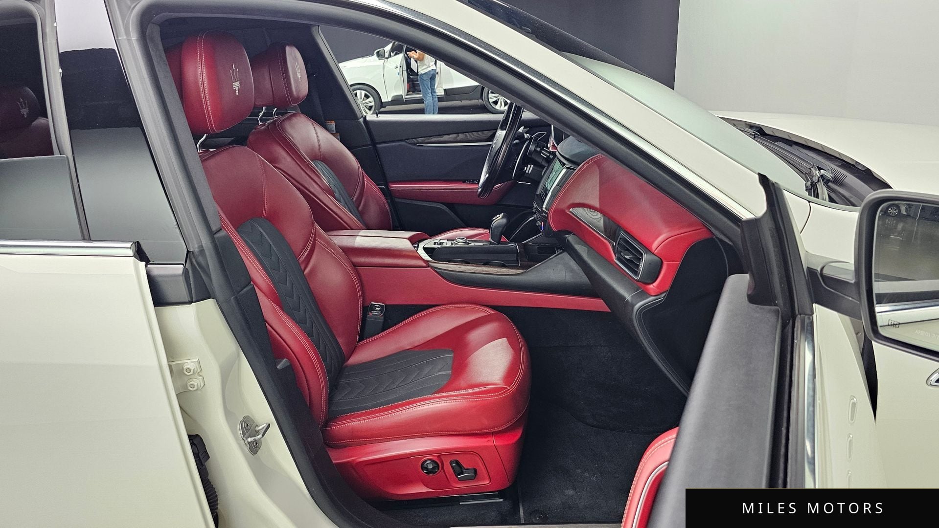 Maserati Levante 2017 — миниатюра 12