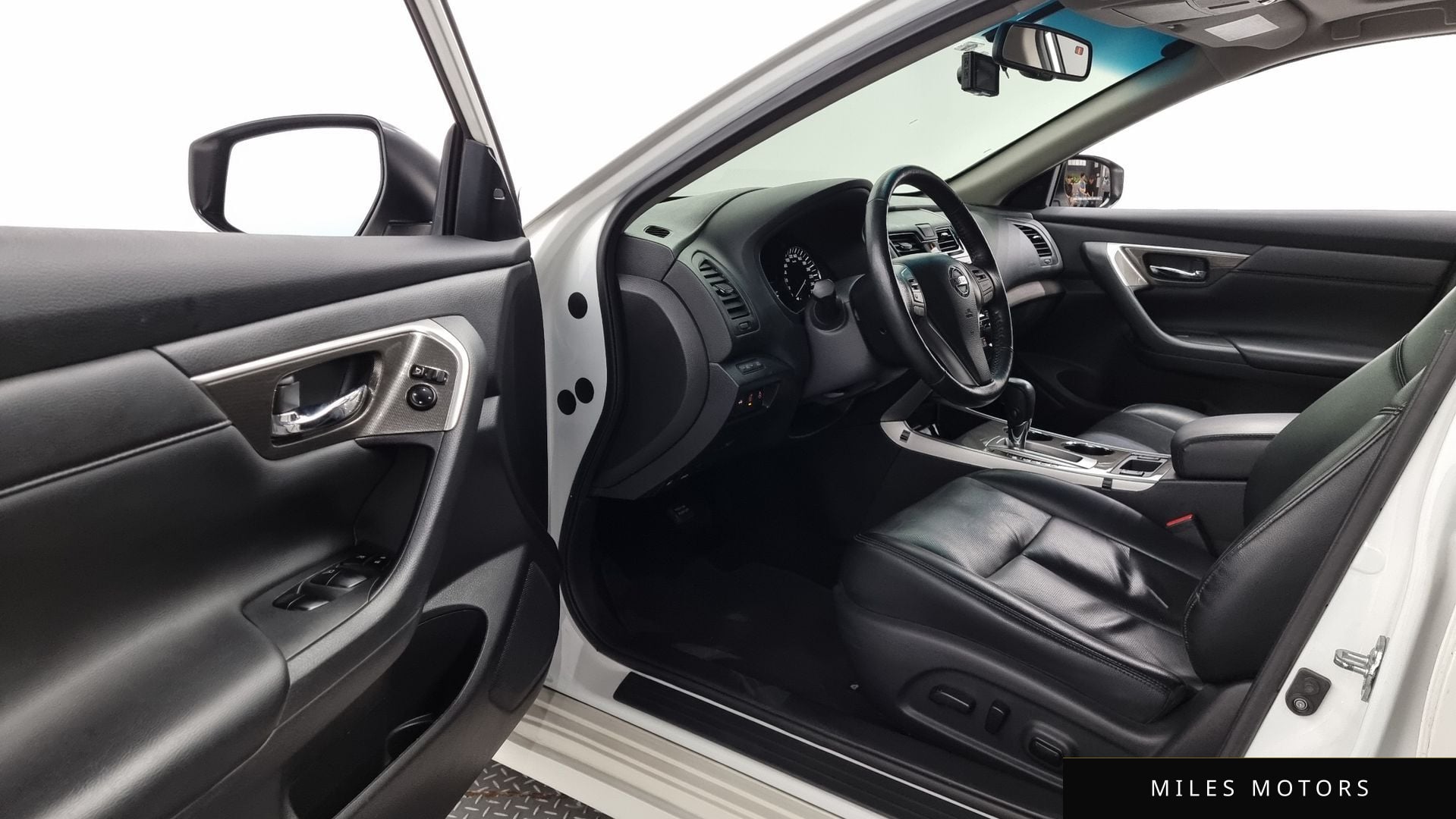 Nissan Altima 2016 — миниатюра 10