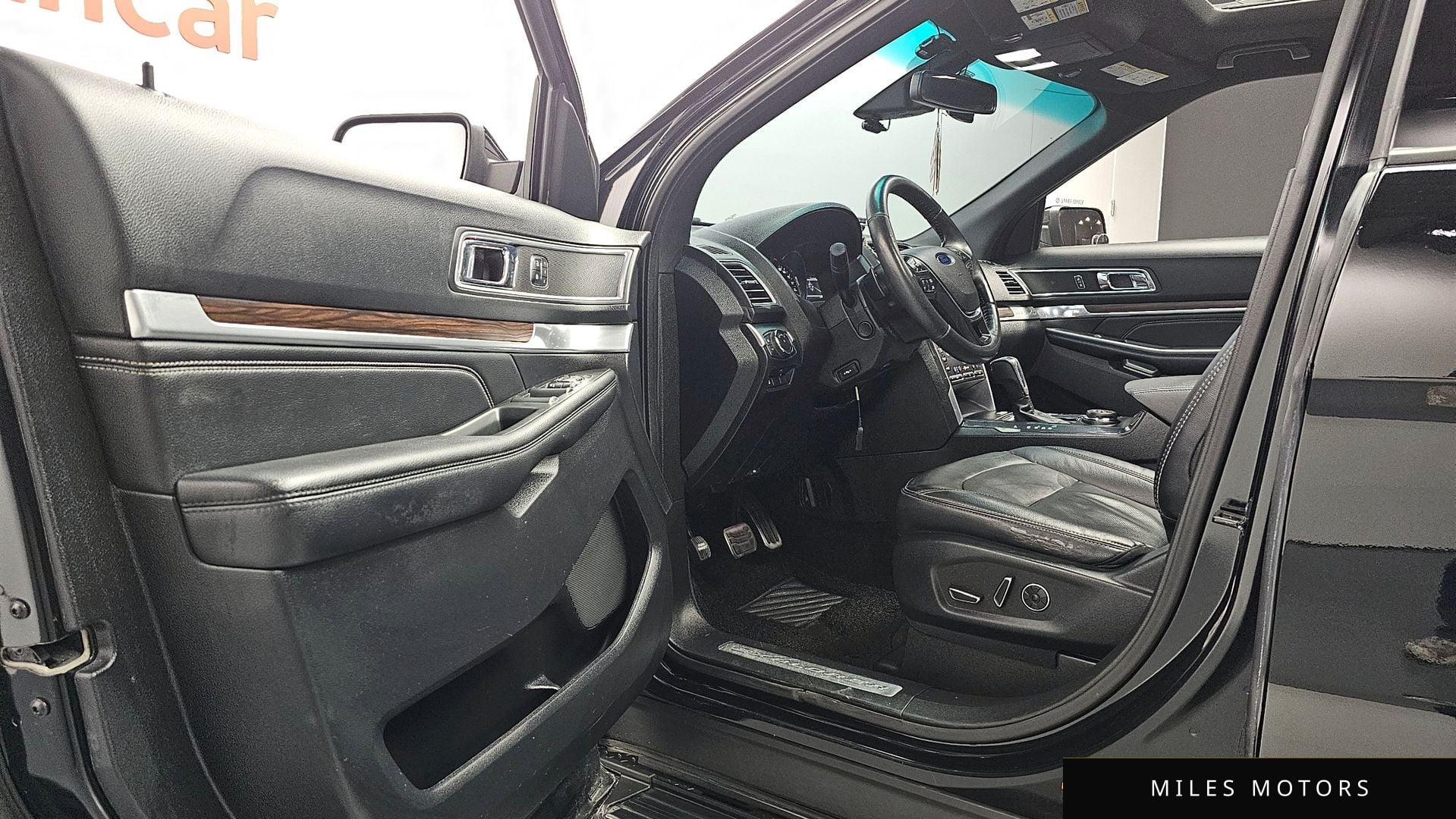 Ford Explorer 2016 — миниатюра 10