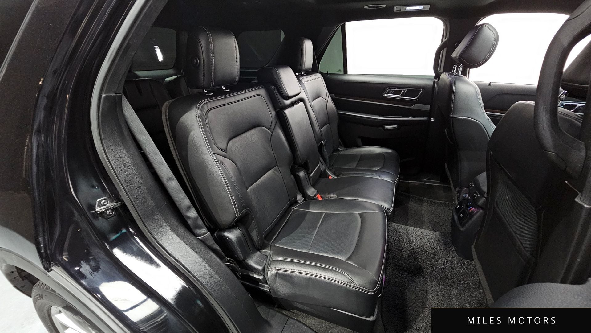 Ford Explorer 2016 — миниатюра 11
