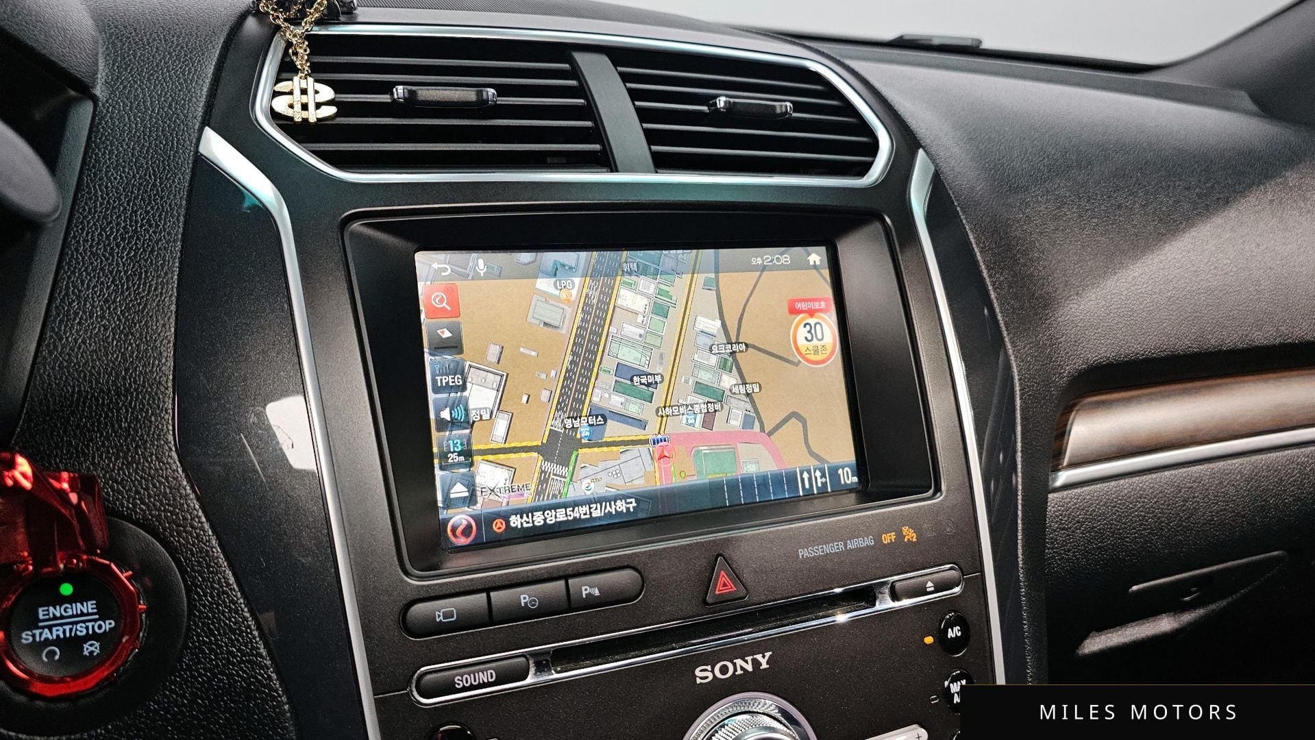 Ford Explorer 2016 — миниатюра 15