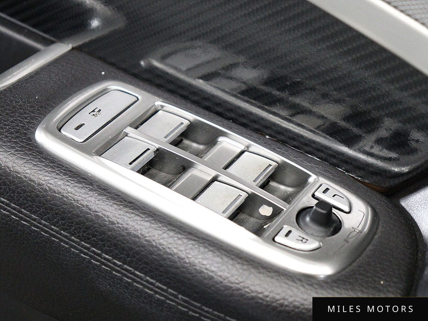 Jaguar New XF 2013 — миниатюра 13