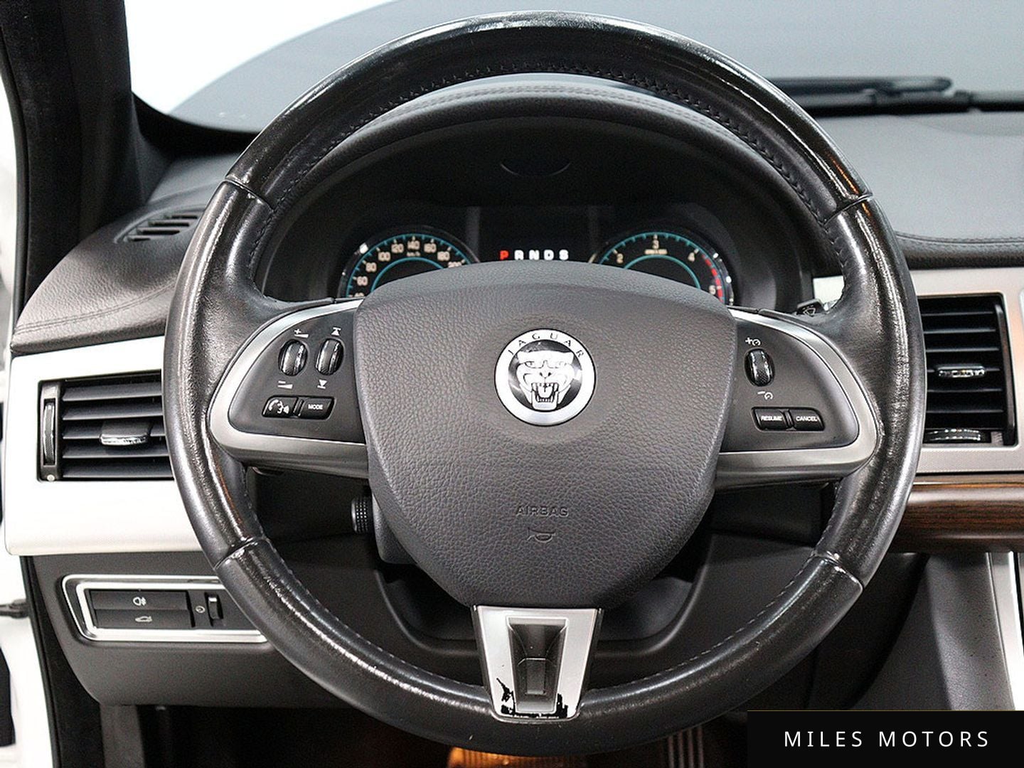 Jaguar New XF 2013 — миниатюра 16