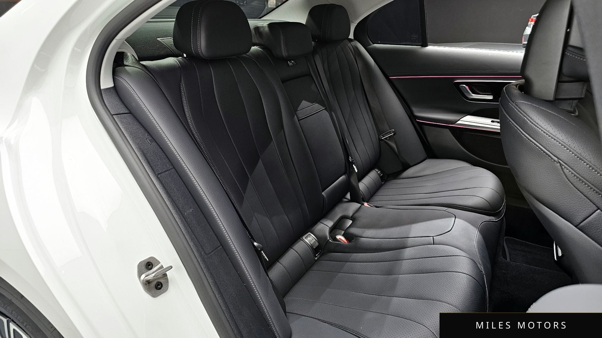 Mercedes-Benz E-Class W214 2025 — миниатюра 12