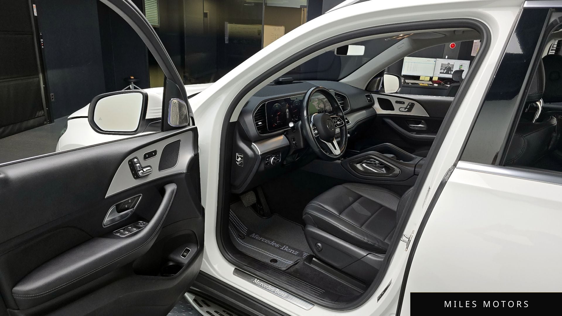 Mercedes-Benz GLE-Class W167 2019 — миниатюра 11