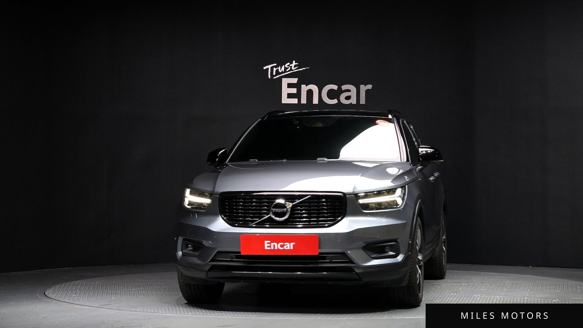Volvo XC40 2019 — миниатюра 3