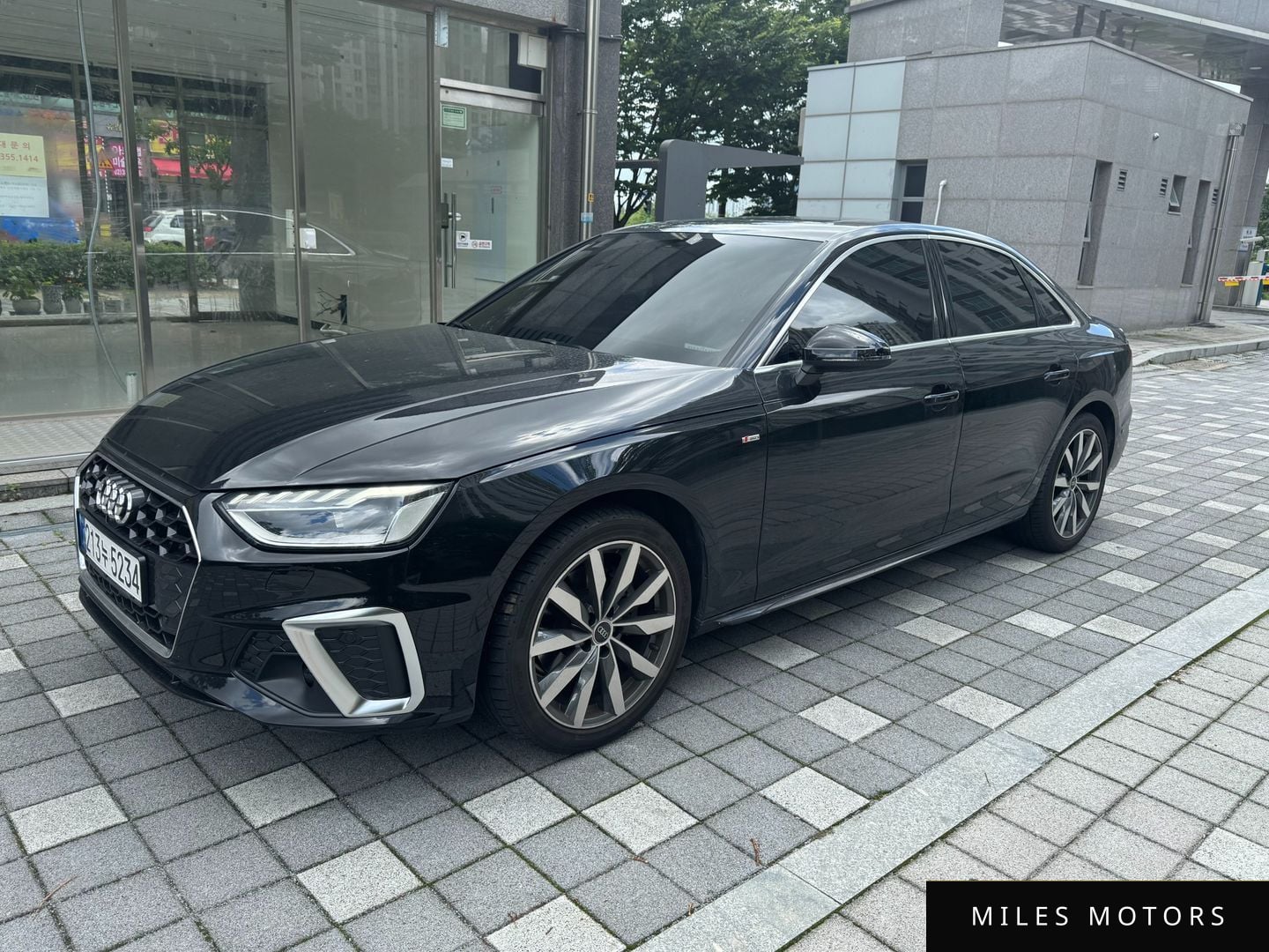 Audi A4 (B9) 2023 — миниатюра 3