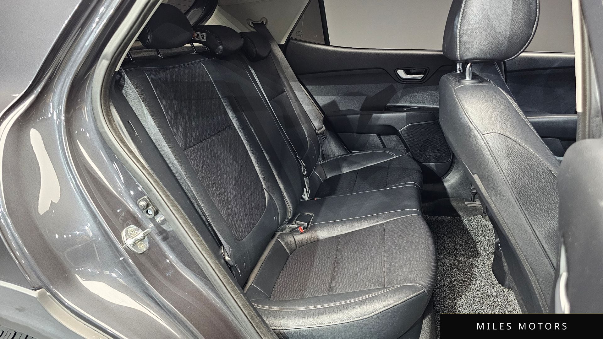 Kia Stonic 2018 — миниатюра 12