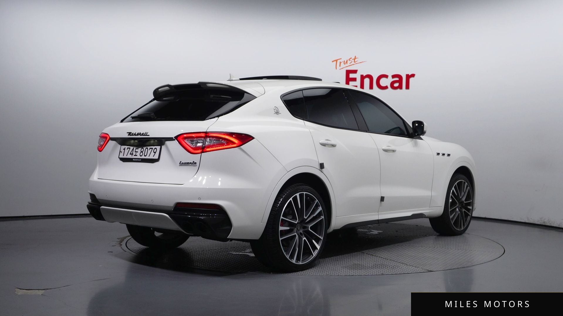Maserati Levante 2021 — миниатюра 2