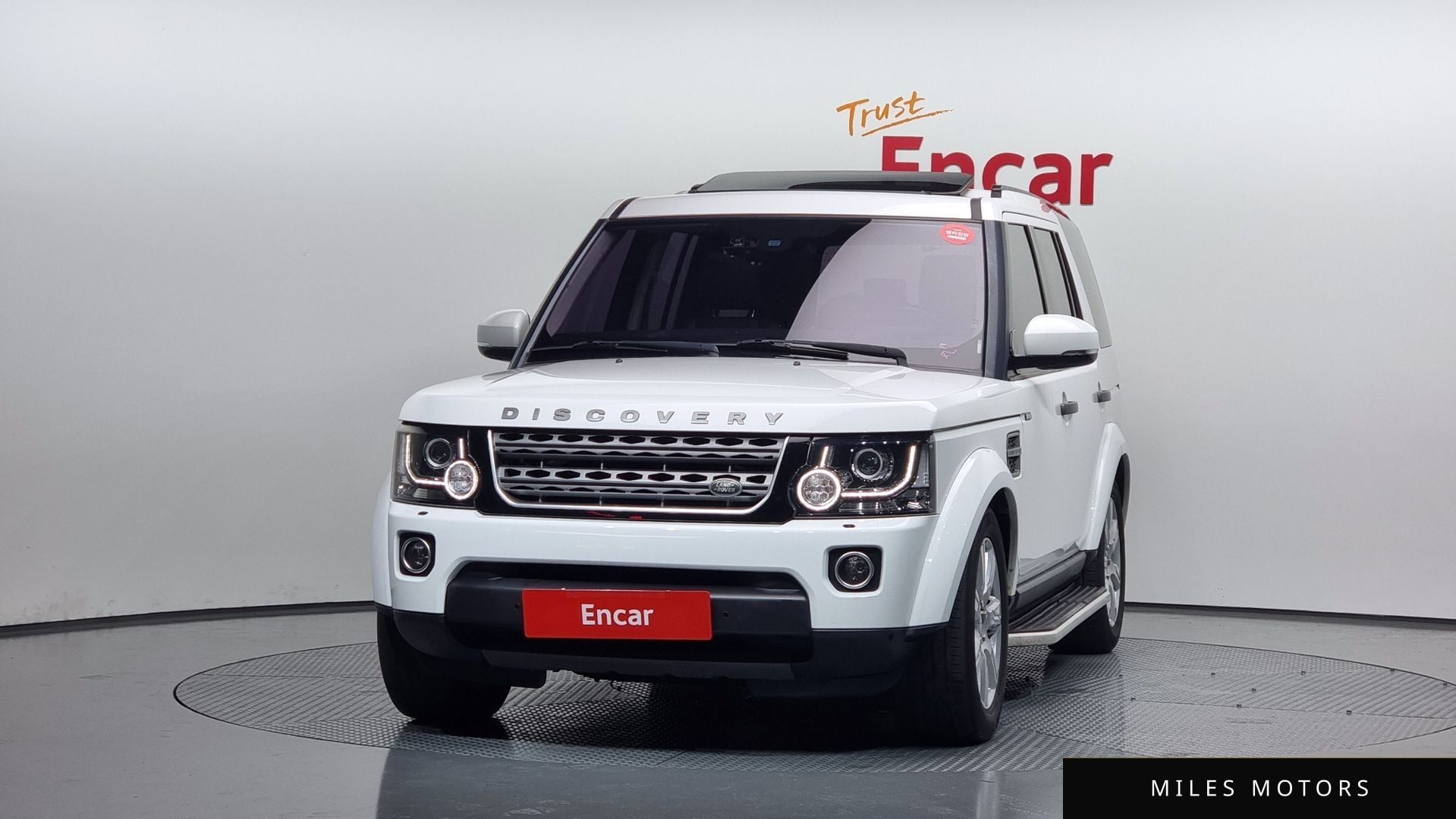 Land Rover Discovery 2016 — миниатюра 3